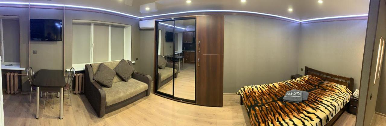 Loft-Студио В Самом Центре Николаева Apartment Luaran gambar